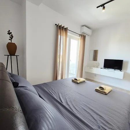 아파트 Fenix Durrës